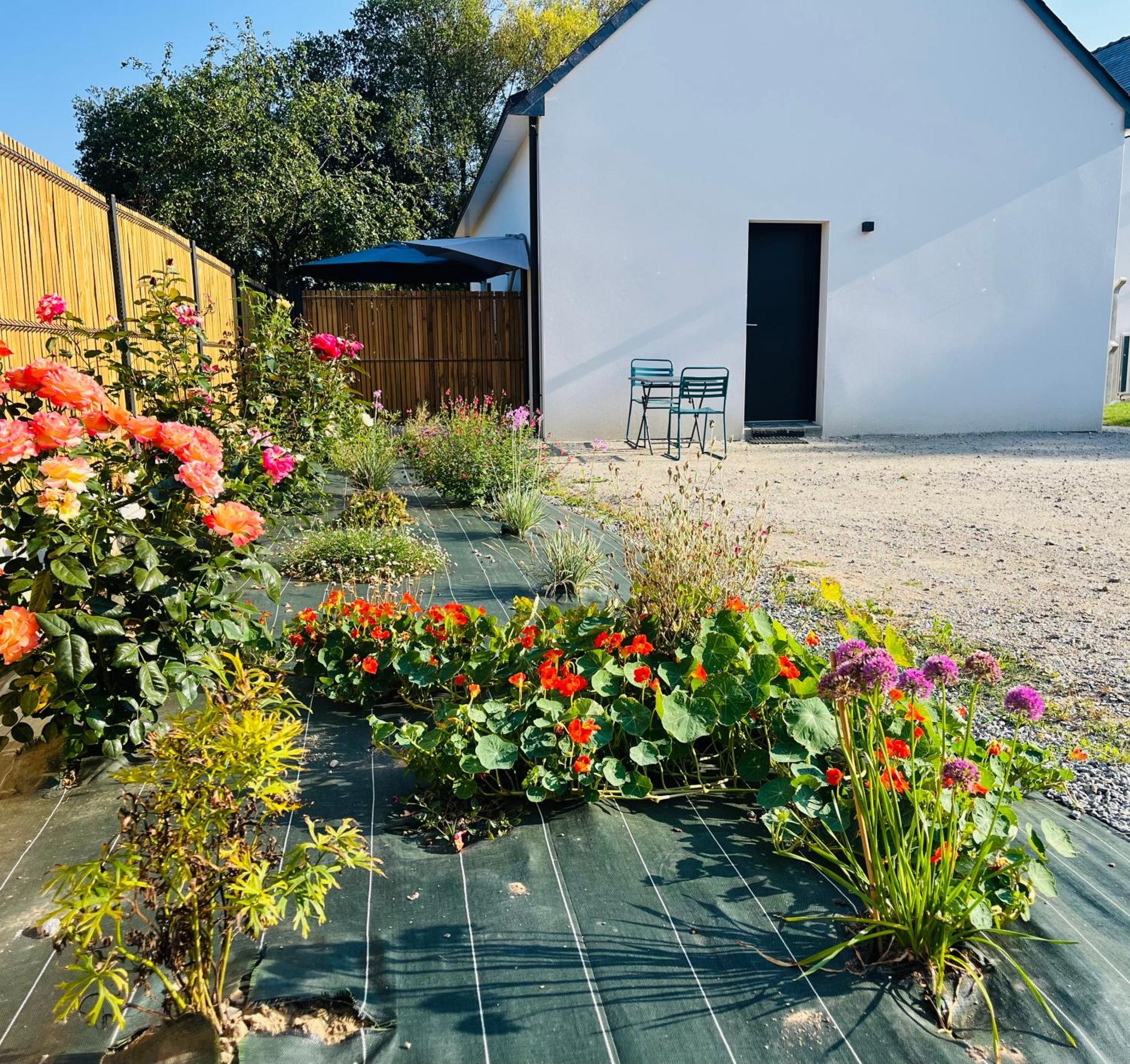 Home Vert La Suite Forges de Lanouee Exterior foto