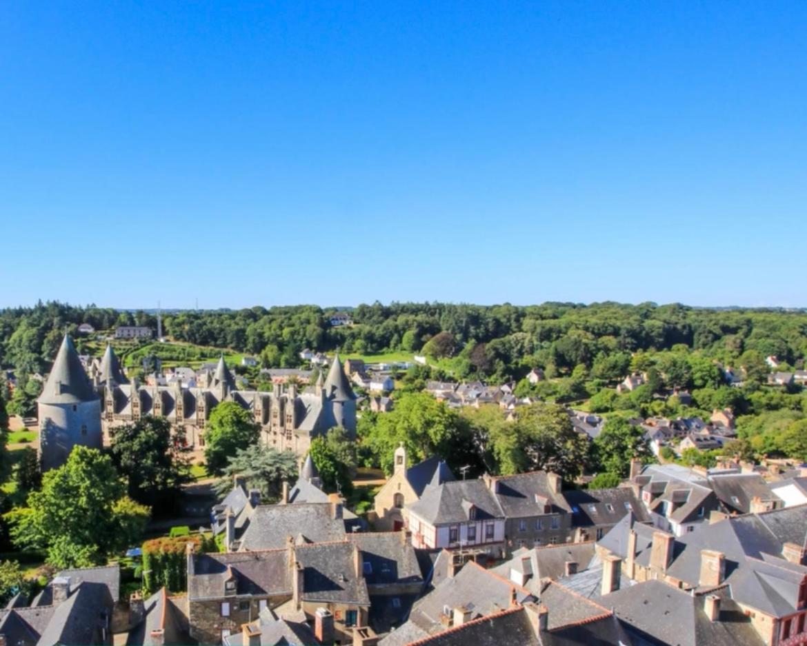 Home Vert La Suite Forges de Lanouee Exterior foto